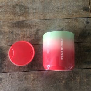 Starbucks To go cup